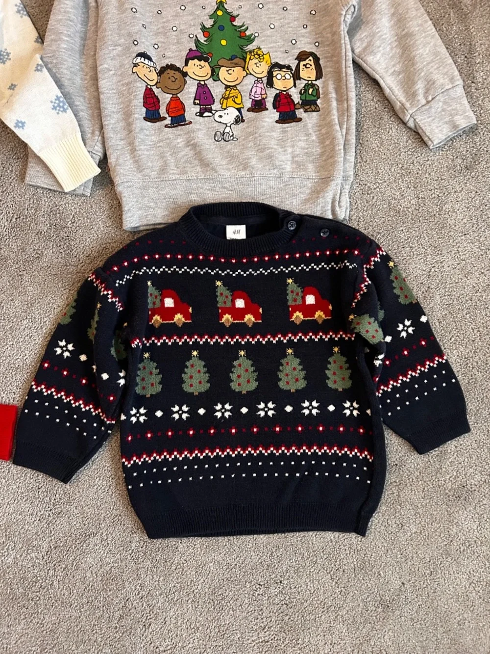2T-3T holiday sweaters lot